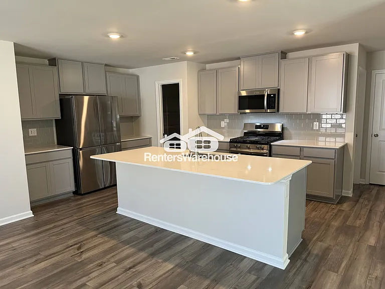 10203 Chatham Run Ln — Photo 21