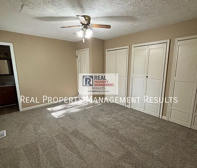 1916 N Iroquois Dr — Photo 14