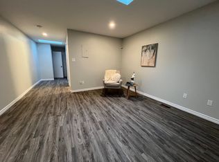 27 Quebec St #1-BEDROOM, Guelph, ON N1H2T1