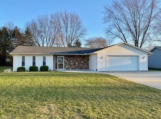 13281 Olde Orchard Rd, Strongsville, OH 44136