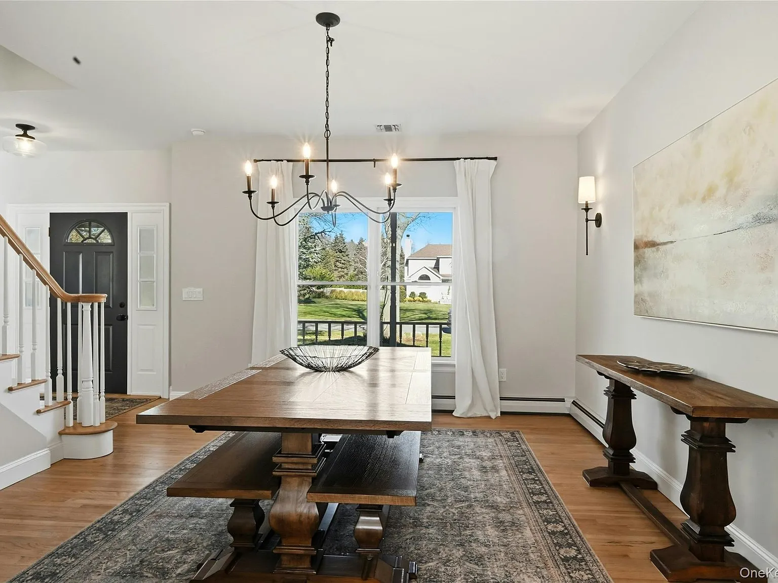 4 bed, 3.0 bath, 2600 sqft, $8,000 — Photo 4