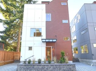 2315 48th Ave SW, Seattle, WA 98116