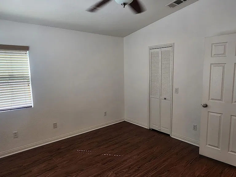 25176 Crest Haven St #3 — Photo 7
