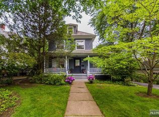 36 Richmond Ave, Ridgewood, NJ 07450