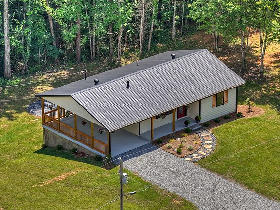 4th image of 569 Mine Rd #20