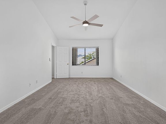 4th image of 6130 SE Georgetown Place