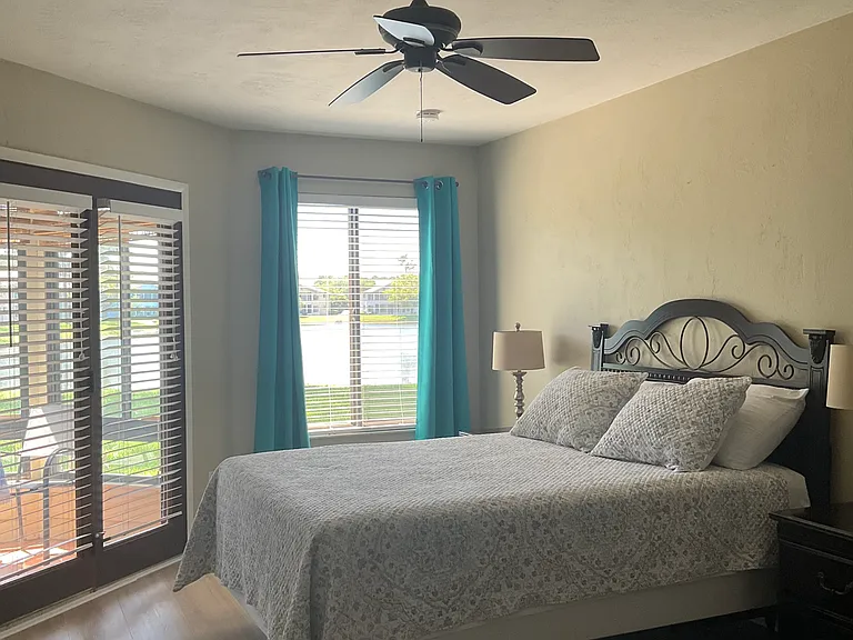 101 Blue Heron Dr #A — Photo 17
