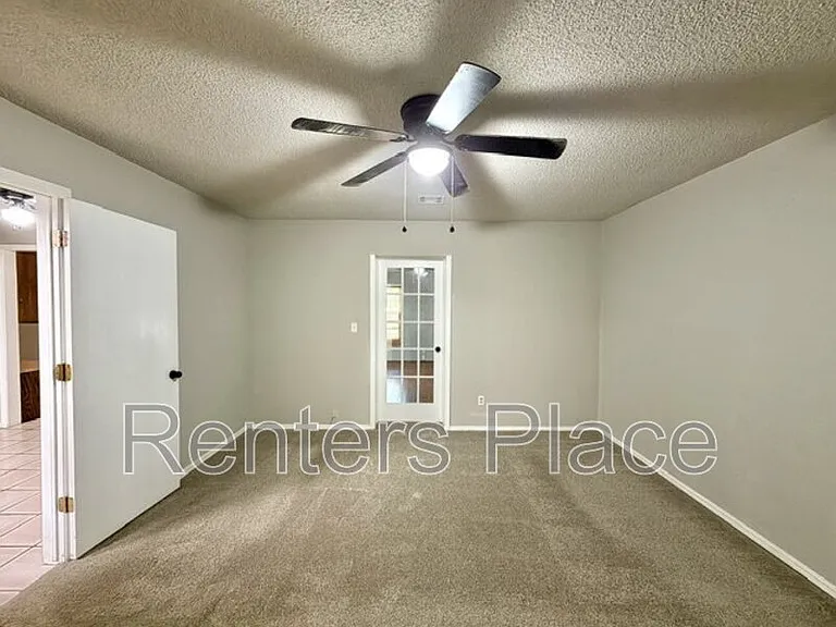14148 S Poplar Pl — Photo 12
