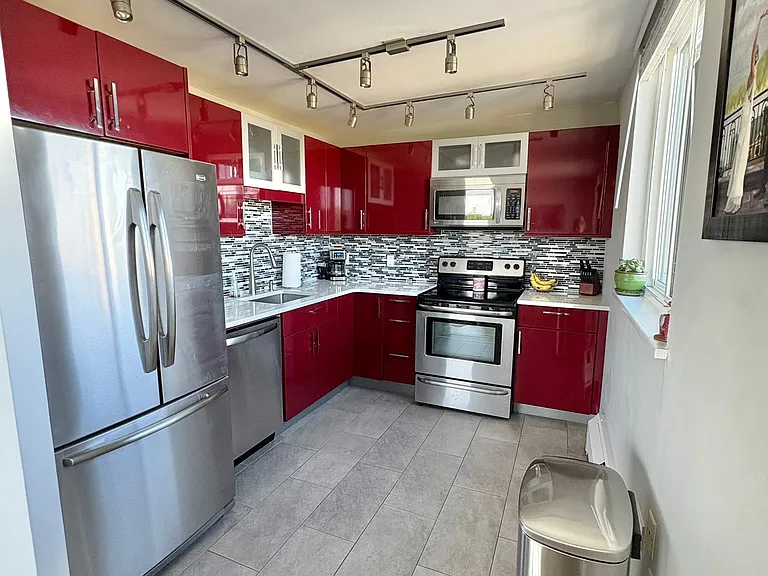 909 N Lafayette St #804 — Photo 3