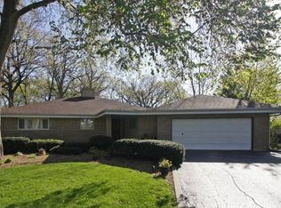 211 N Maple St, Addison, IL 60101