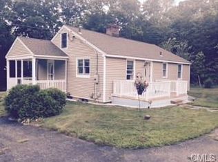 16 Cedar Ln, Monroe, CT 06468