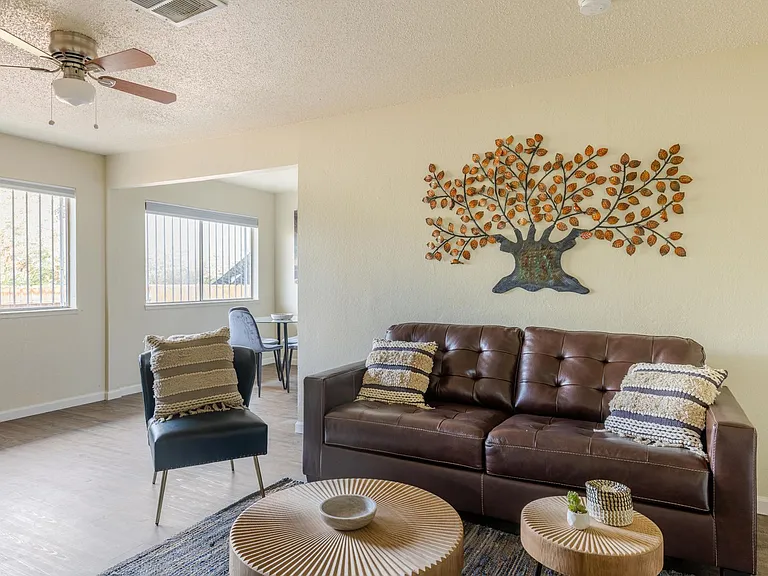 1329 E San Ramon Ave — Photo 87