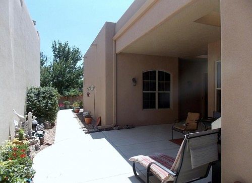 3rd image of 1419 Valle Ln NW
