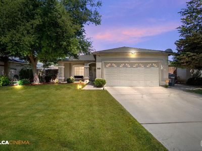 2332 Corte Vallejo, Delano, CA, 93215