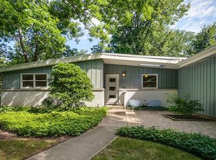 116 W Washington Ave, Lake Bluff, IL 60044