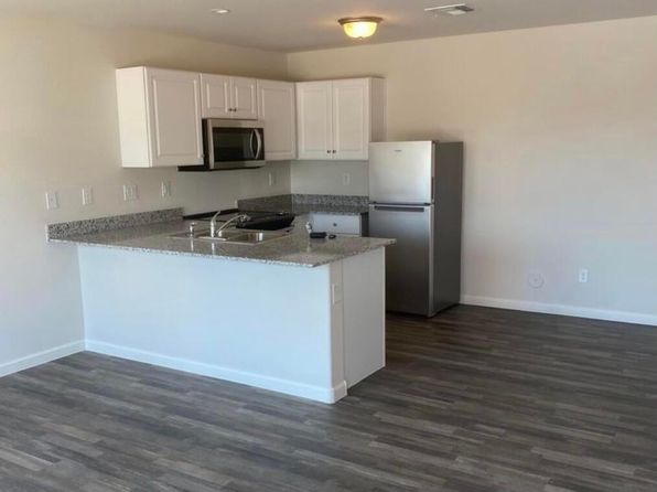 101 E Bobcat Pl