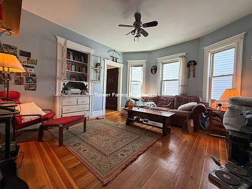 294 Highland Ave Photo 1