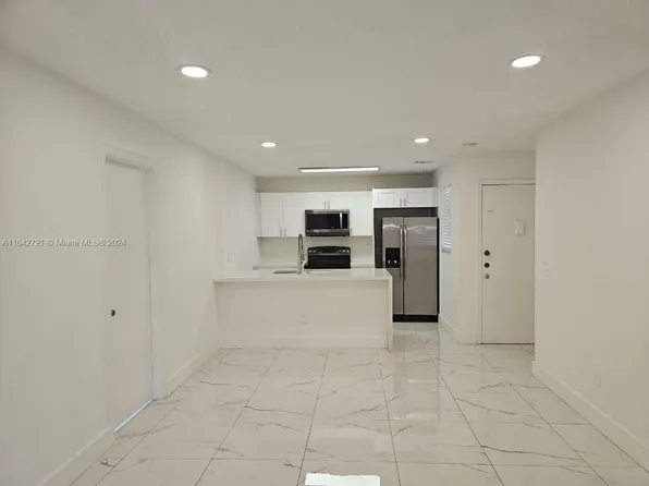 6580 W 27th Ct #21-58, Hialeah, FL 33016