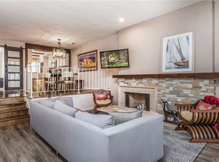 910 Palo Verde Ave, Long Beach, CA 90815