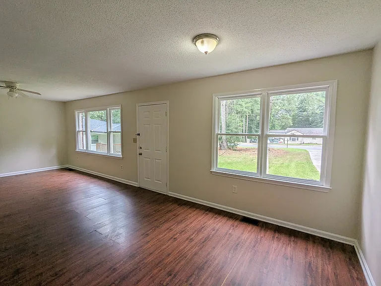 3604 Bolfair Dr NW — Photo 4