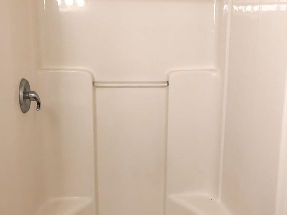 3rd image of 4526 Hartzell Ln #3