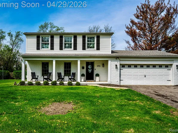 16956 Lauderdale Ave, Beverly Hills, MI 48025
