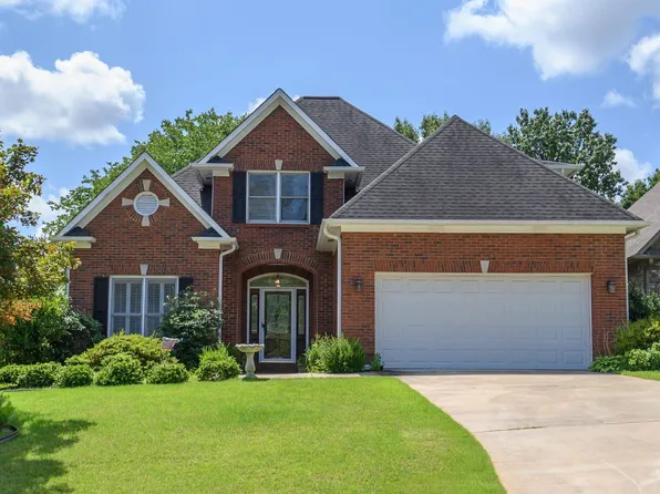 316 W Stone Brook Pl, Birmingham, AL 35226