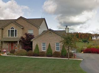 4885 Menominee Ln, Clarkston, MI 48348
