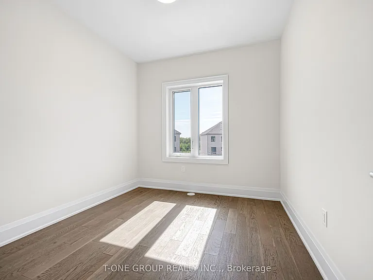 106 Grimsby Ln — Photo 32