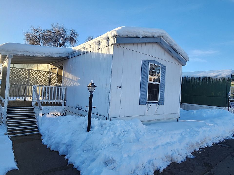 front of mobile unit
