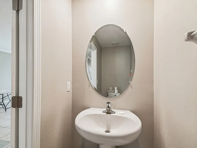 21868 Lyonia Ln — Photo 13