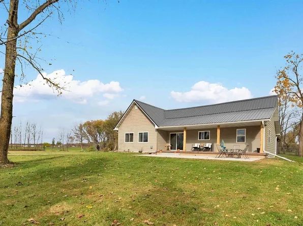 7112 County Road A, Lena, WI 54139