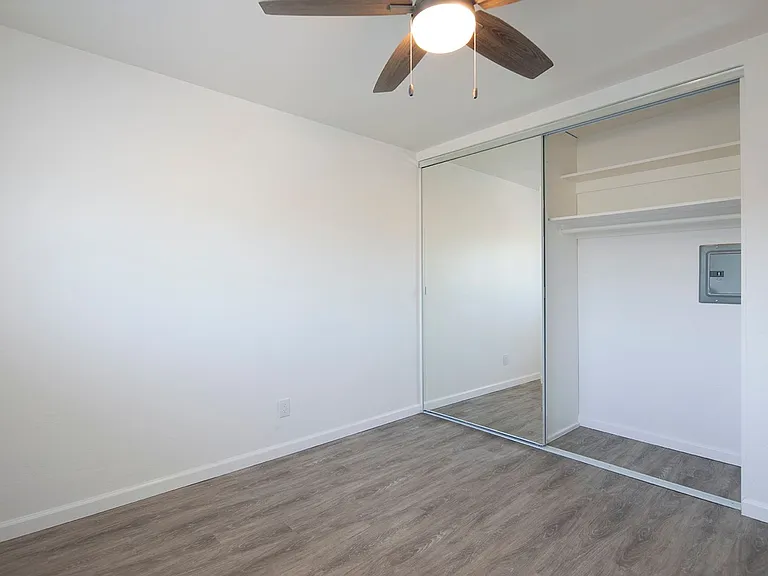PR Talmadge Apartments — Photo 6