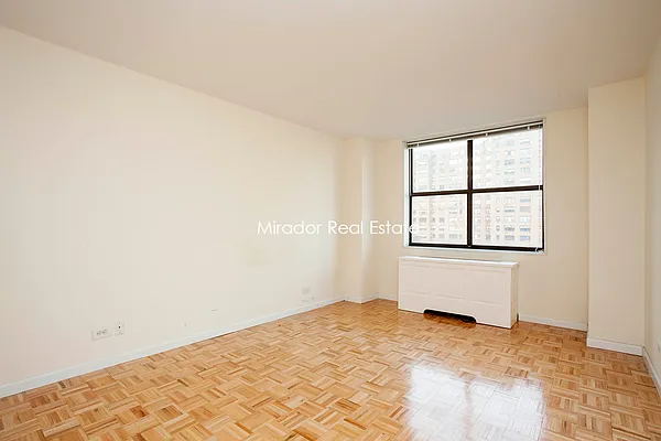 Rented by Mirador Real Estate | media 19