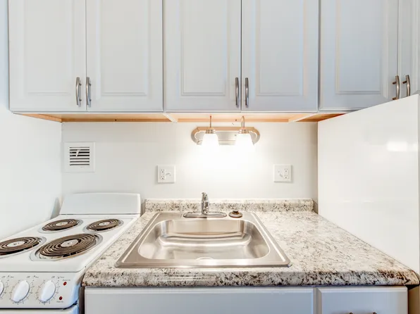 Brookview Place Apartments