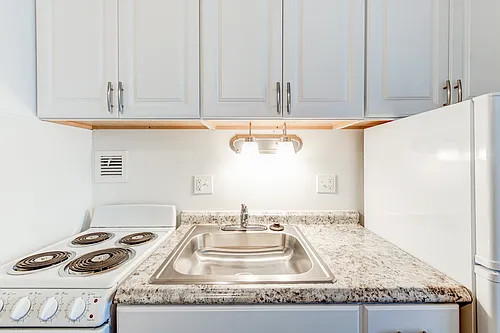Brookview Place Apartments Photo 1