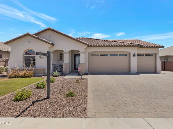 1059 W PAGODA Avenue, San Tan Valley, AZ 85140