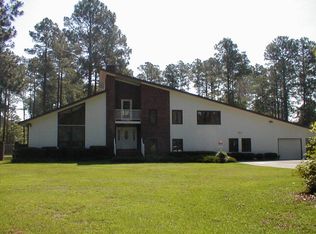 8180 Glasgow Dr, Laurinburg, NC 28352