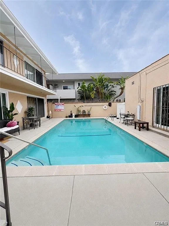 Studio, 500 sqft, $1,650 — Photo 4