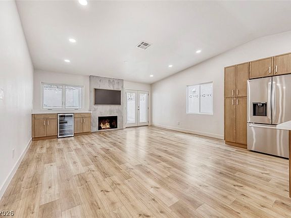 5th image of 3155 Mountain Spring Rd