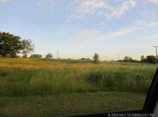 8426 W 72nd St, Tulsa, OK 74131