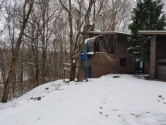 4th image of 4216 Tamarack Ln
