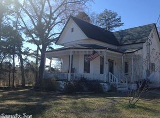 111 Pine St, Amity, AR 71921