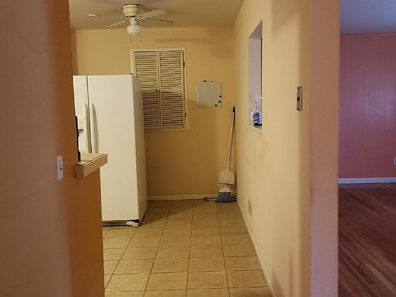 4th image of 1175 Reale Ave