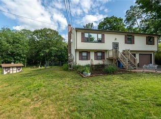 7 S River Rd, Tolland, CT 06084