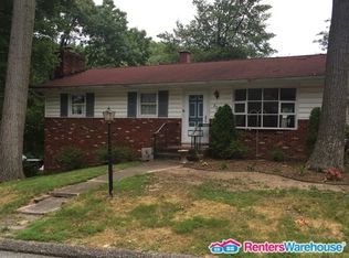 557 Manor Rd, Severna Park, MD 21146