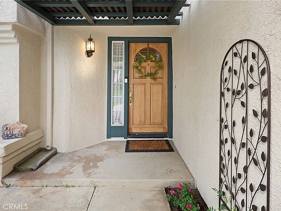 5th image of 10880 Colusa St