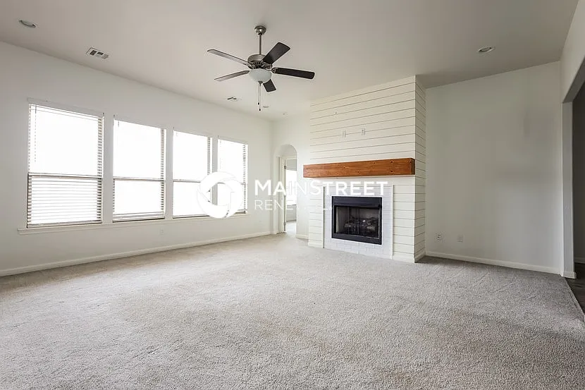 11204 South West 32nd Street — Photo 3