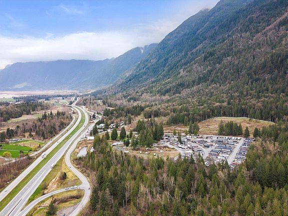 2nd image of 53480 Bridal Falls Rd #92