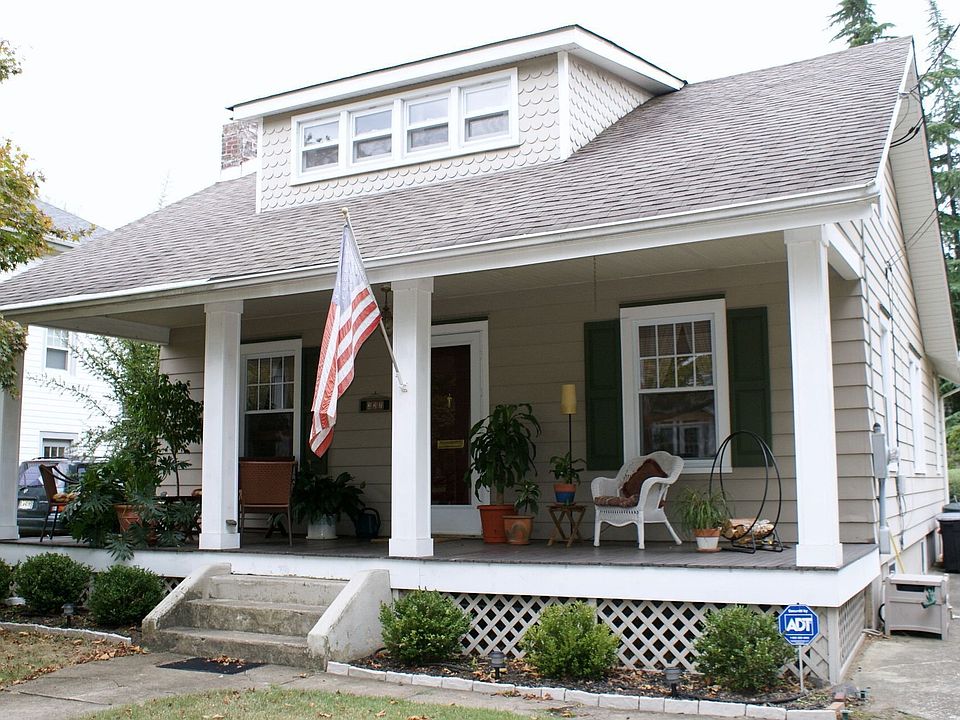 Exterior Front